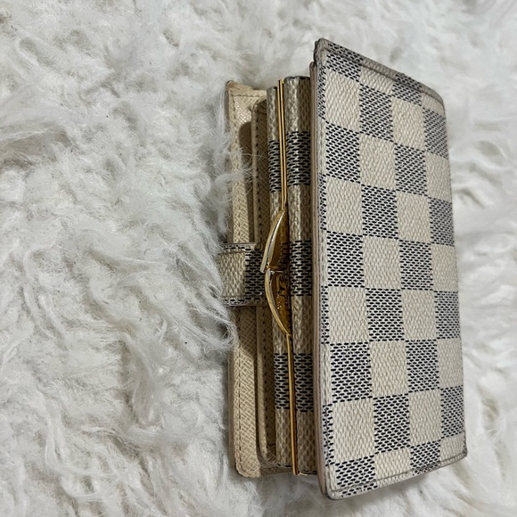 LOUIS VUITTON Eva Damien Azur Bi-fold Coin Wallet - Picture 3 of 13